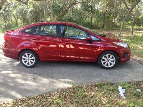 2011 Ford Fiesta SE Sedan 4-Door 1.6L, US $13,500.00, image 2