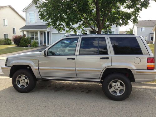1995 jeep grand cherokee laredo sport utility 4-door 4.0l