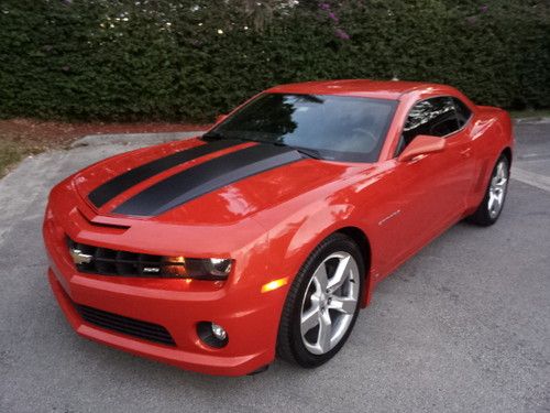 2010 chevrolet camaro ss coupe 2-door 6.2l