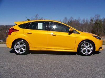 ST New Manual 2.0L CD 2.0L GTDI I4 ECOBOOST ENGINE  (STD) PWR MOONROOF Fog Lamps, US $22,057.00, image 3