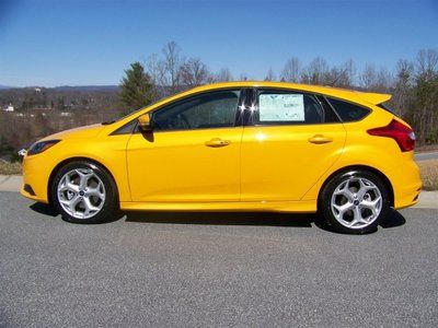ST New Manual 2.0L CD 2.0L GTDI I4 ECOBOOST ENGINE  (STD) PWR MOONROOF Fog Lamps, US $22,057.00, image 7