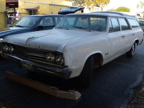 1964 oldsmobile cutlass vista cruiser f-85 station wagon-runs,drives,needs resto