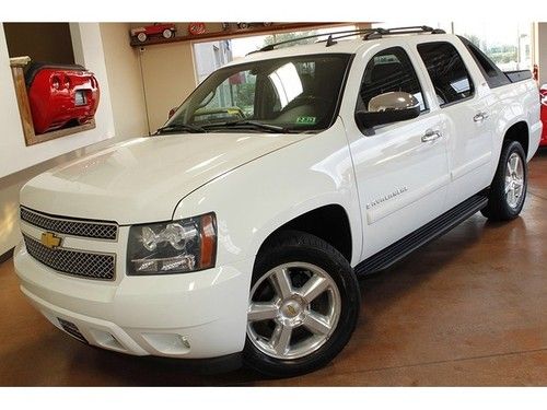 2007 chevrolet avalanche ltz 1500 4x4 automatic 4-door truck