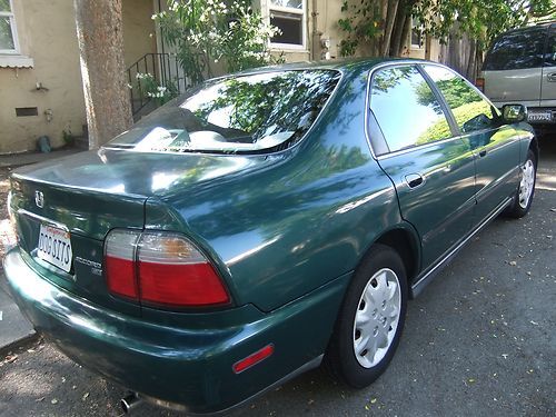 1997 honda accord lx sedan 4-door 2.2l