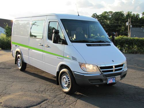 Dodge sprinter 2500 turbo diesel cargo van!!! one owner!!! autocheck report!!!