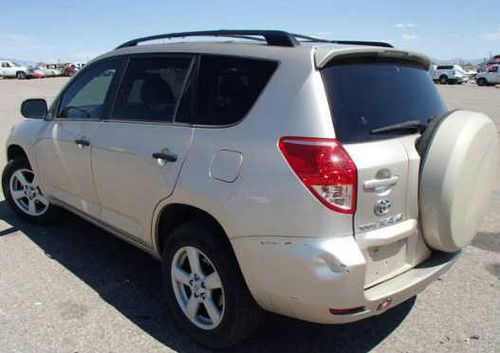 2006 Toyota RAV4 Base Sport Utility 4-Door 2.4L, image 3