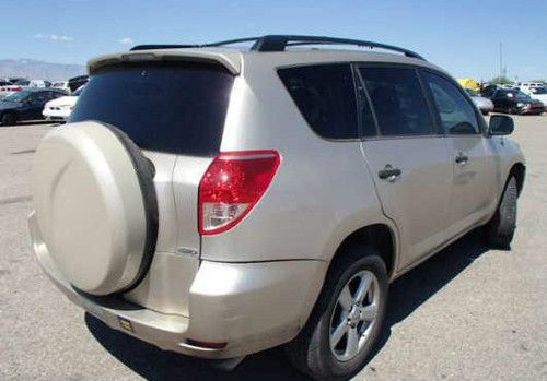 2006 Toyota RAV4 Base Sport Utility 4-Door 2.4L, image 4