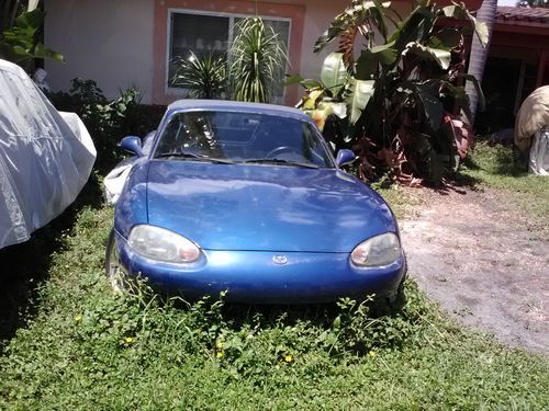 1999 mazda miata 10th anniversary convertible 2-door 1.8l blue