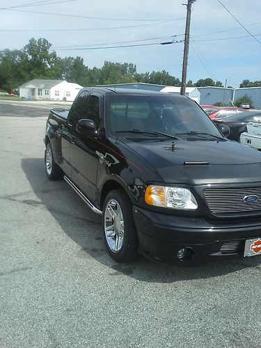 2000 ford f-150 harley-davidson edition extended cab pickup 4-door 5.4l