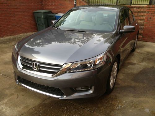 2013 EX-L 2.4L I4 16V FWD Sedan Grey with Grey Leather, US $25,500.00, image 2
