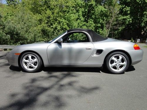 Artic silver metallic 1997 porsche boxster base convertible 2-door 2.5l