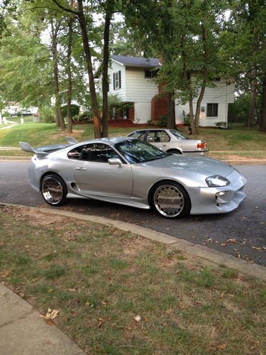 1994 toyota supra twin turbo hatchback 2-door 3.0l