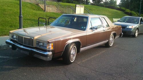 Only 35K Mercury Grand Marquis Ford LTD Crown Victoria coupe country squire 2dr, image 6