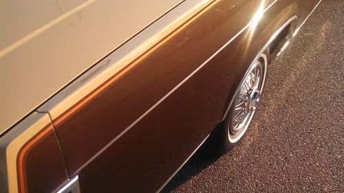 Only 35K Mercury Grand Marquis Ford LTD Crown Victoria coupe country squire 2dr, image 8