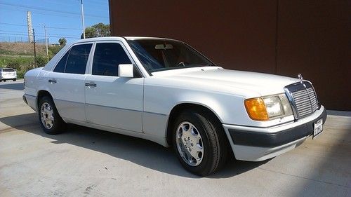 1992 mercedes-benz  400e- series, white, 4 door,