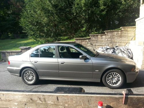 2002 bmw 530i base sedan 4-door 3.0l