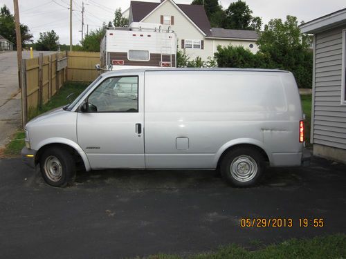 1995 chevrolet astro cargo van 4.3 liter v6 gas engine