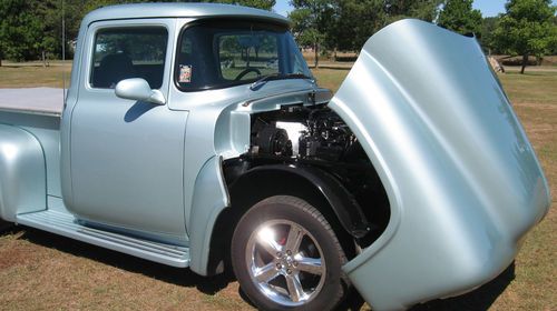 Ford 1956 Resto Mod, image 4