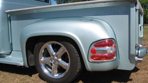 Ford 1956 Resto Mod, image 7