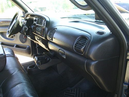 2000 Dodge Ram 1500 5 9L 4x4 LB CD Radio Leather Upholstery lot of new parts, image 17