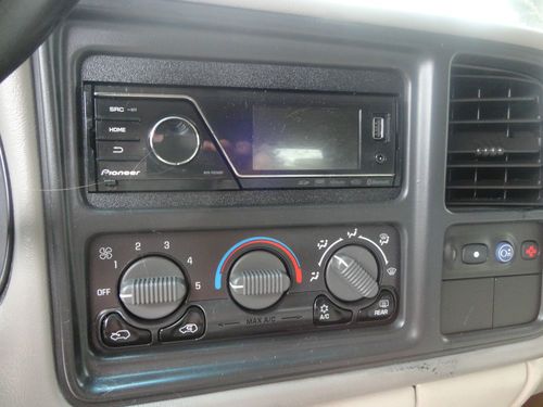 2001 GMC Yukon XL 2500 SLT Sport Utility 4-Door 6.0L, image 8