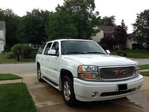 2005 gmc yukon xl 1500 denali sport utility 4-door 6.0l