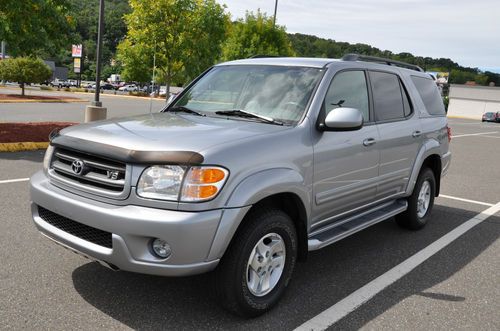 Toyota sequoia sr5 suv all wheel drive4.7l no reserve 3rd row seat clean carfax