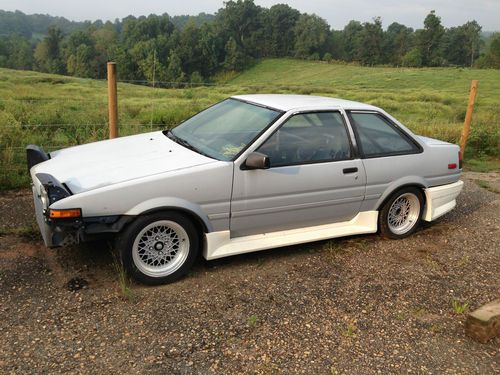 1986 toyota corolla ae86 turbo