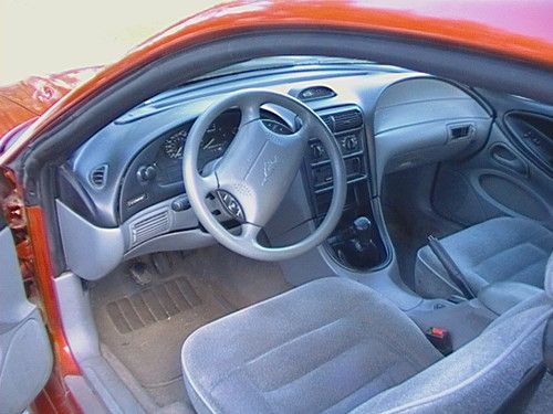 1995 ford mustang base coupe 2-door 3.8l