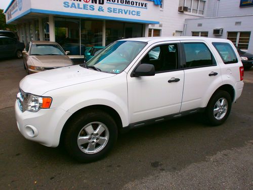 2009 ford escape xls sport utility 4-door 2.5l cheap!!!!!!!