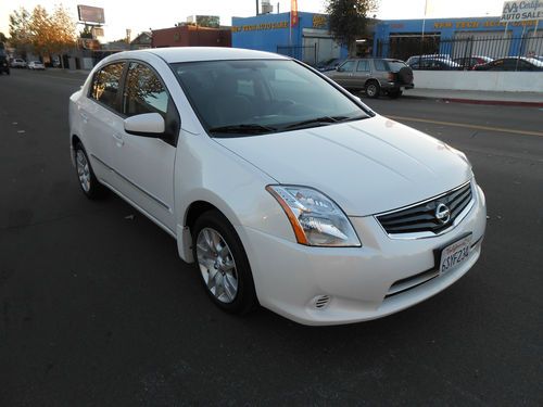 2012 nissan sentra base sedan 4-door 2.0l