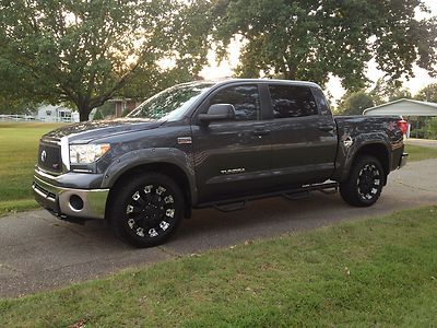 Xsp-x , xspx xsp x , 2012 tundra crew max 2wd 5.7l 6k, %100 repaired ready to go