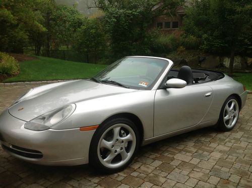 Porsche 911 carrera 4 cabriolet