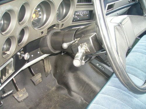 1985 Silverado 10 4X4 REAL NICE 87 Model FI V8 Engine 4 Speed Manuel Cold A/C, image 22