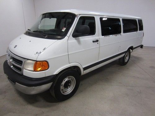 01 dodge ram van 3500 maxi wagon 3d 5.9l v8 2wd automatic 15 passengers 80 pics