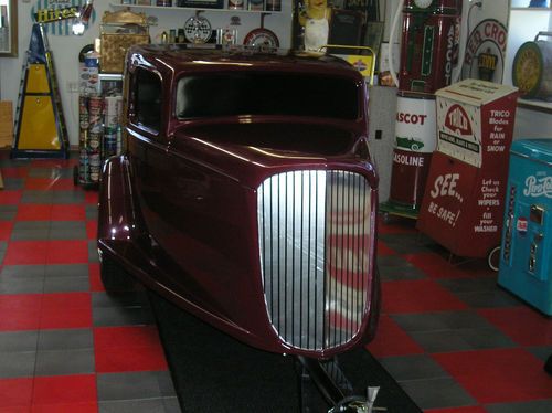 Hot rod luggage trailer fiber glass looks like 34 sedan delivery