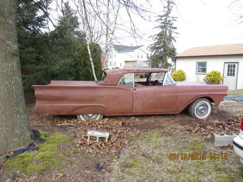 1958 Ford Fairlane Retractable, image 4