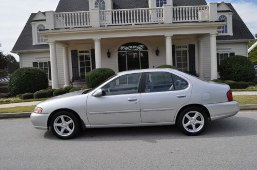 2000 nissan altima