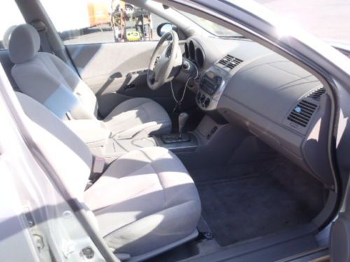 2003 nissan altima s sedan 4-door 2.5l