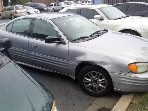 2000 Pontiac Grand Am Sedan 4-Door 3.4L, image 3