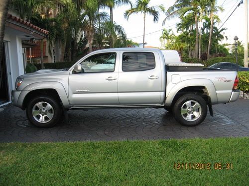 2008 toyota tacoma pre runner crew cab pickup 4-door 4.0l