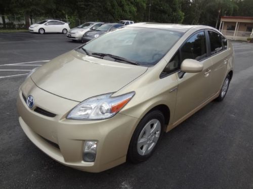 2010 prius navigation~camera~jbl~smart key~runs and looks awesome~warranty~wow