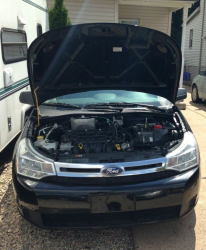 2010 Ford Focus SE Sedan 4-Door 2.0L Black Rims AUX NO RESERVE, image 5