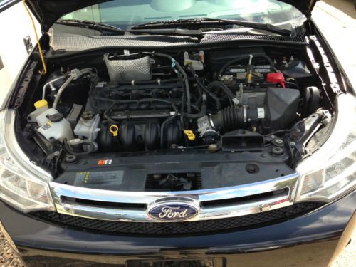 2010 Ford Focus SE Sedan 4-Door 2.0L Black Rims AUX NO RESERVE, image 6