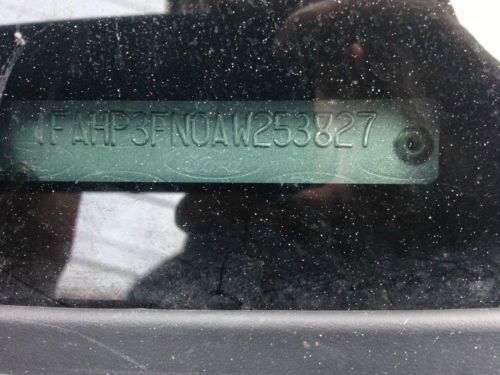 2010 Ford Focus SE Sedan 4-Door 2.0L Black Rims AUX NO RESERVE, image 10