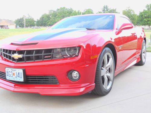 2010 Chevrolet Camaro SS Coupe 2-Door 6.2L, image 3