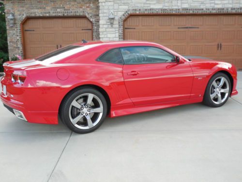 2010 Chevrolet Camaro SS Coupe 2-Door 6.2L, image 7