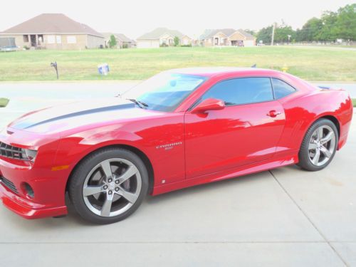 2010 Chevrolet Camaro SS Coupe 2-Door 6.2L, image 8
