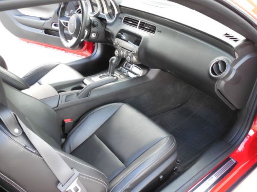 2010 Chevrolet Camaro SS Coupe 2-Door 6.2L, image 14