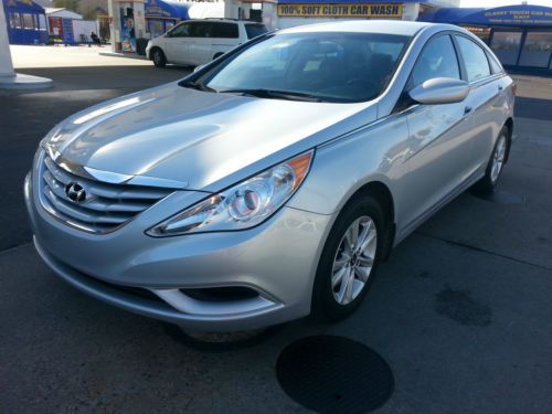 2011 hyundai sonata gls sedan 4-door 2.4l